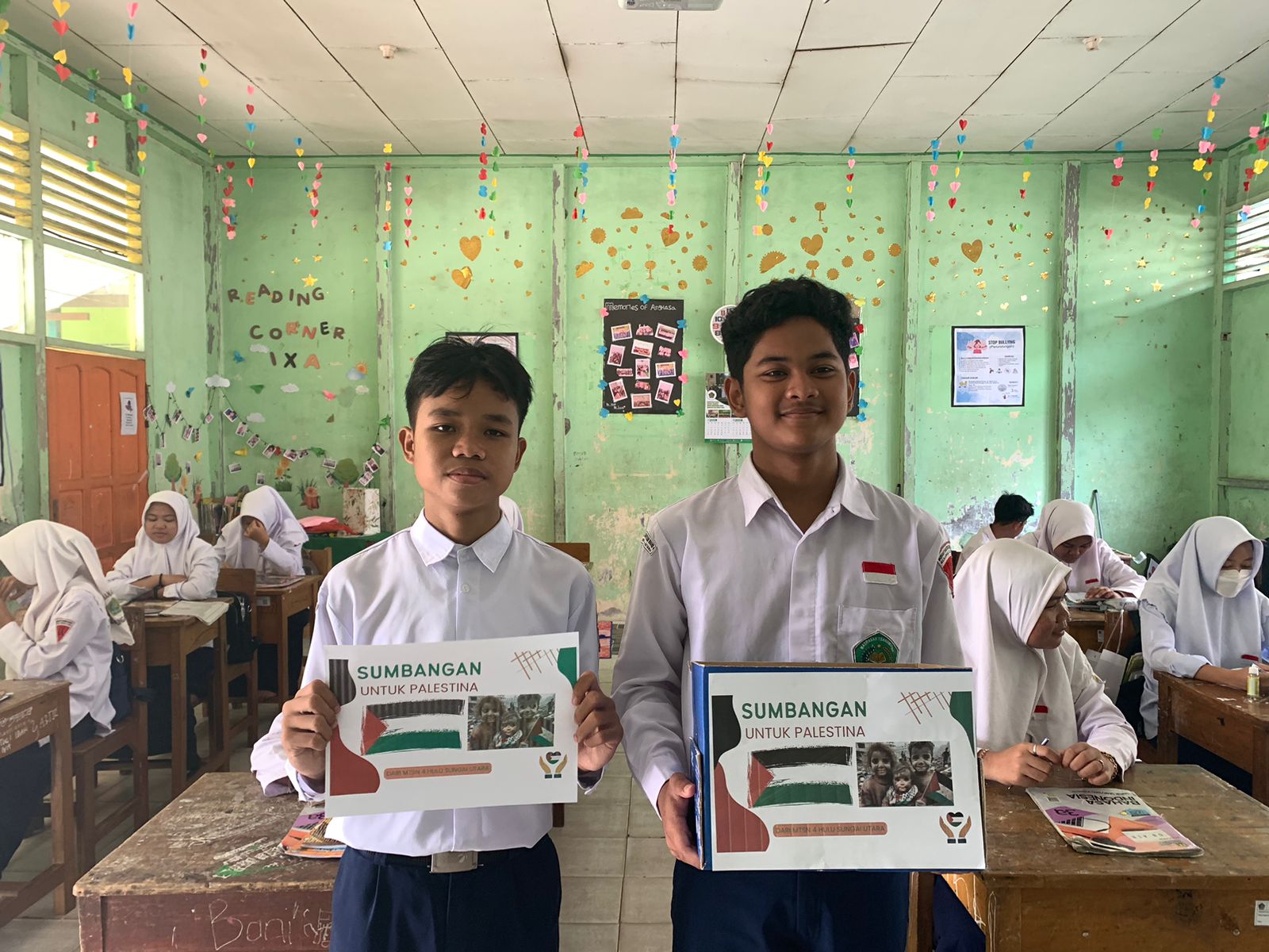 MTsN 4 Hulu Sungai Utara Bangun Solidaritas dengan Palestina Melalui Penggalangan Dana dan Donasi