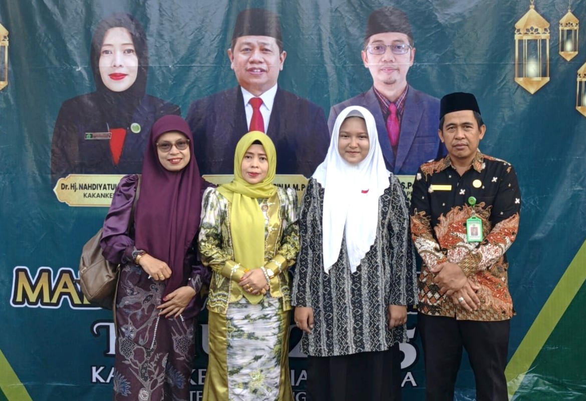 Eka Nita Berangkat ke OMI Provinsi, MTsN 4 HSU Dukung Penuh Perjuangan Siswi Berprestasi